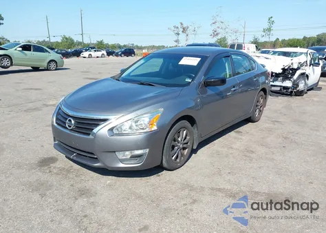 2015 Nissan Altima 2.5 S из США, поврежденный, VIN 1N4AL3AP5FC583705